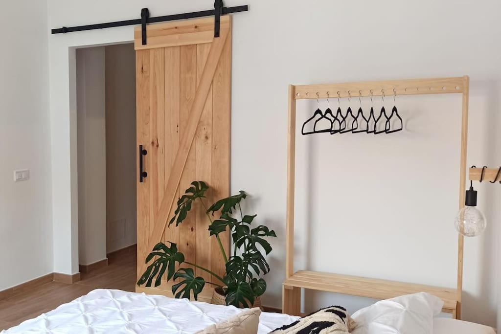 Limerencia: Tu Hogar En Este Blanco Pueblo Frigiliana Luaran gambar